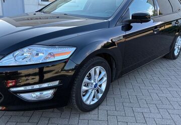 Ford Mondeo 222.600 km 4.399 &euro; Greifswald 17489