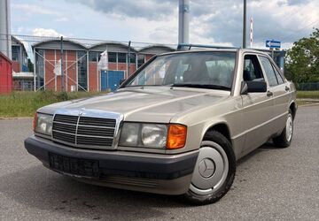 Mercedes-Benz 190 136.167 km 4.450 &euro; GREIFSWALD 17489