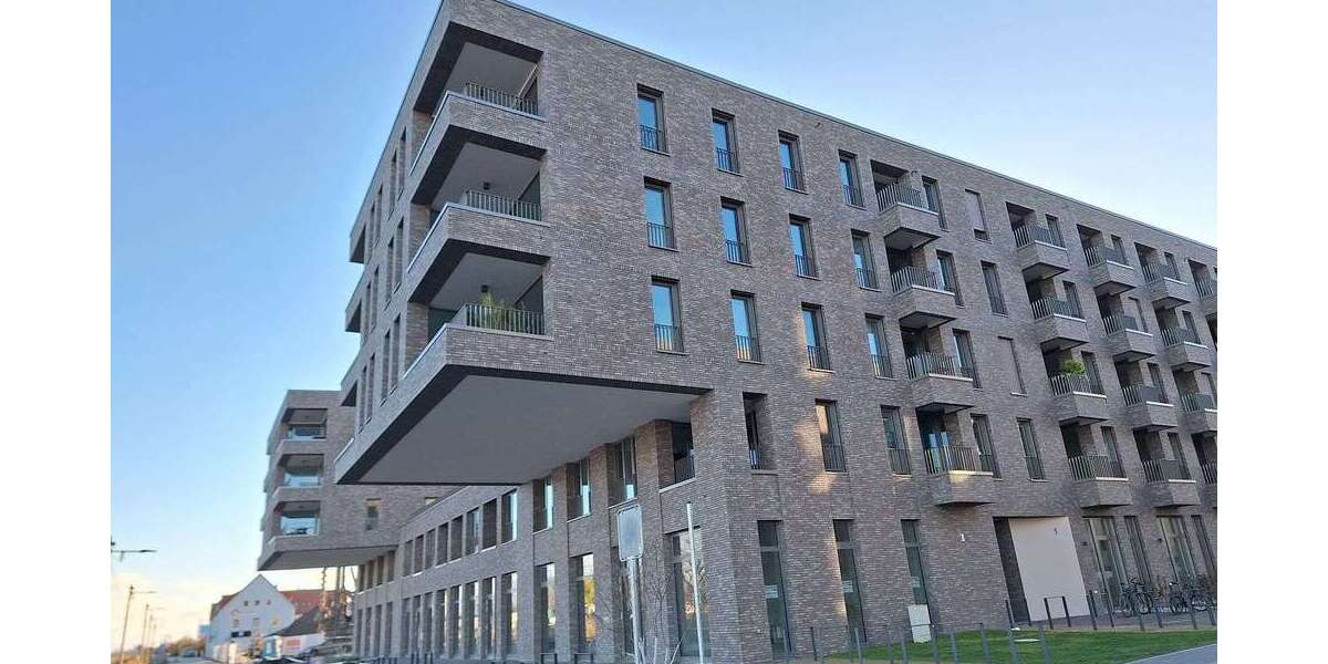 Etagenwohnung Greifswald - 3 Zimmer, 75 m&sup2;, 1.077&euro; | Angebot:23650627
