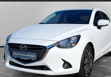 Mazda 2 76.350 km 12.660 &euro; Greifswald 17489