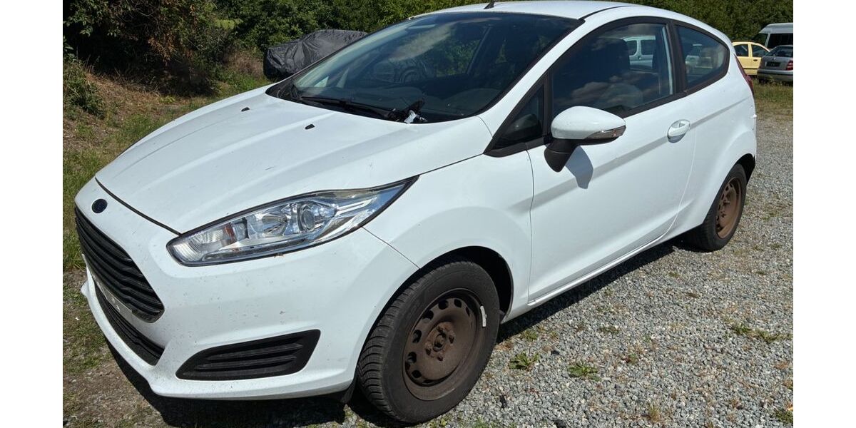 Ford Fiesta 145.600 km 2.650 &euro; Greifswald 17489