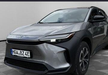 Toyota bZ4X 11.000 km 40.990 &euro; Greifswald 17489