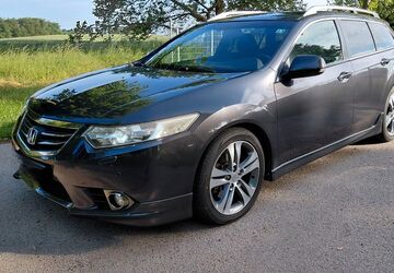Honda Accord 255.000 km 5.900 &euro; Sundhagen 18519