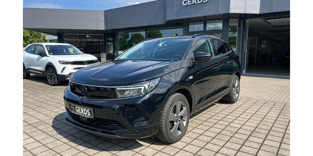 Opel Grandland (X) 122.498 km 17.990 &euro; Grimmen 18507